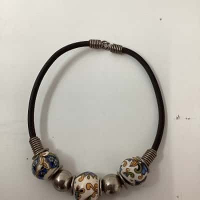 Womens leather with glass Beaded Necklace / Choker Necklace Pattern 