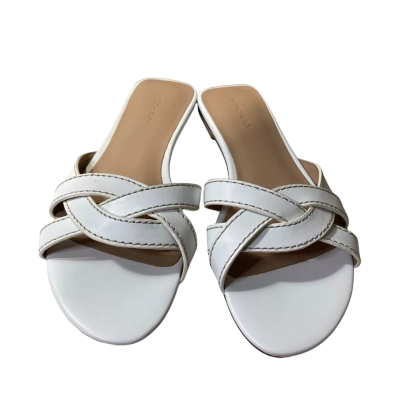 Witchery Womens Size 40 White Flats 