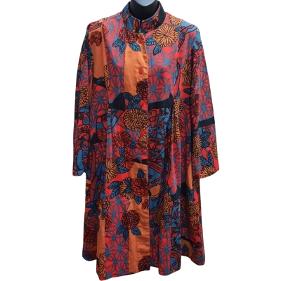 Fabulous UPSTREAM by MEGAN SALMON Knee Length Button Coat in Size 14 / 16