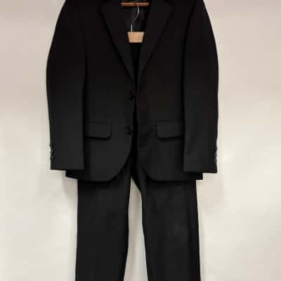 Ollies Place Boys Formal Black 3 Piece Suit Size 8