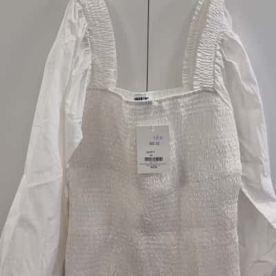  Womens  Size 12 Long Sleeve Top White 