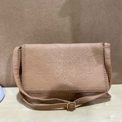 Mooloola Crossbody/Shoulder Bag Womens Brown 