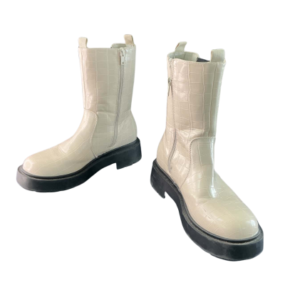 New Look Womens  Size 38 Black  / Cream chunky sole ankle boots