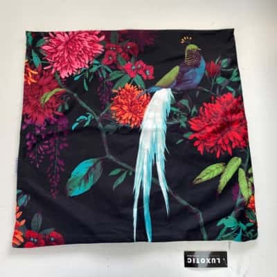 Luxotic Bird Floral Print Pillow Case