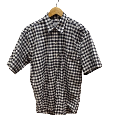 United Colors Of Benetton Mens  Size M Black & Grey Check Shirt