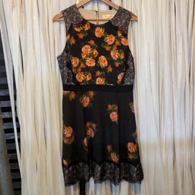 Alannah Hill Womens  Size 14 Floral Dress Black  / Floral 