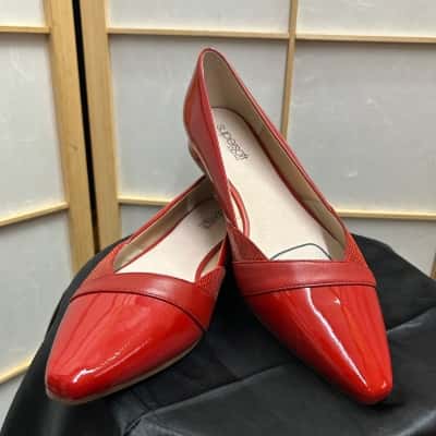 SUPERSOFT by Diana Ferrari Women's  Size 9 Louella Red Mix Leather Ballet Flats Animal print / Red 