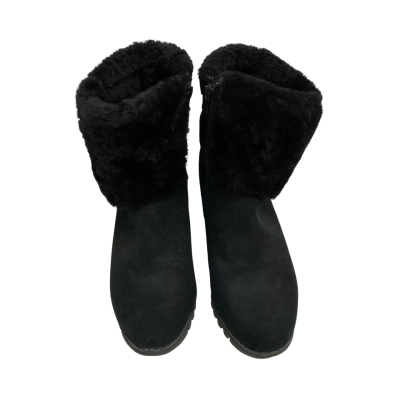 Mubo UGG High Heel Suede Boots.  Size 7L