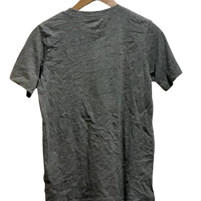Nike Mens  Size M Short Sleeve T-shirt Grey / Pattern 