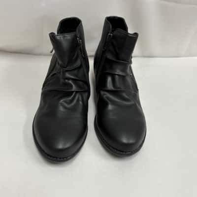 Zeroe Womens  Size 7 Boots Black  