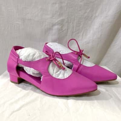 Naked Arches Womens Size 38 Hot Pink Flats