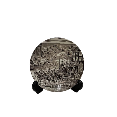 Small Plate With Horse & Carriage