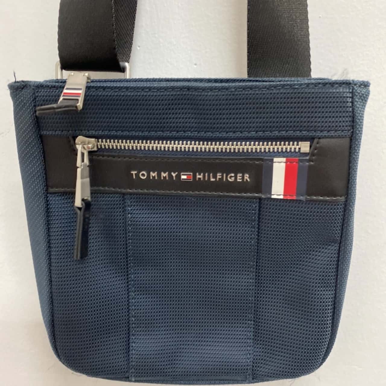 Tommy Hilfiger Womens Cross Body Bag Navy Blue (20X20cm)(s)