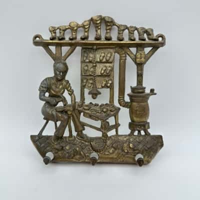 Brass Shoemaker Key Holder
