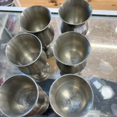 Small silver goblets 