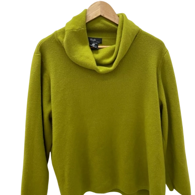 High style  Womens  Size XL Jumper Green 