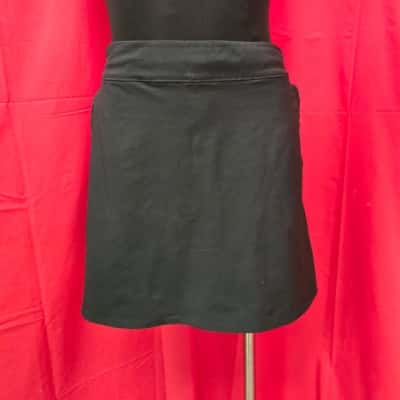 Columbia Womens  Size M Black  Skort Performance Fishing Gear
