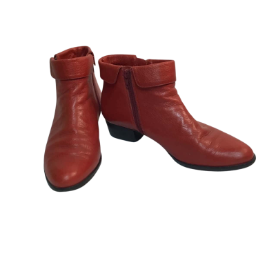 Gino Ventori Womens  Size 40 Boots Red 
