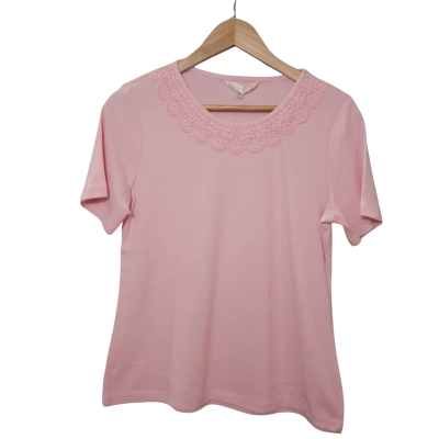Noni B Women's  Size S Light Pink Short Sleeve Top