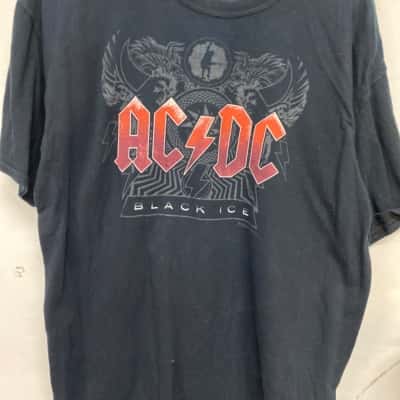 AC/DC Mens  Size L Short Sleeve T-shirt Black  