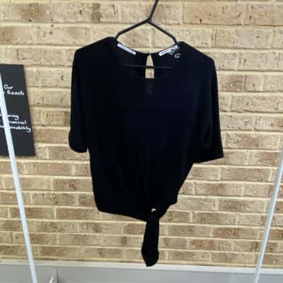 Country Road Womens black rib tie front top Size S 