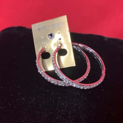  Women's Silver Tone Hoop Earrings 