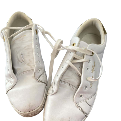 Tommy Hilfiger Womens  Size US 7.5 Sneakers White 