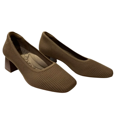Vivaia Womens Size 35 Brown Pumps