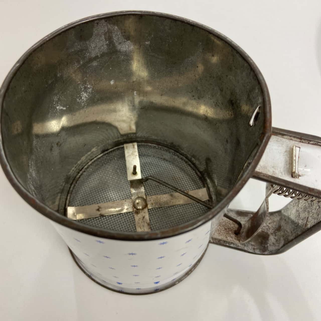 Vintage Kande flour sifter . Made in Australia