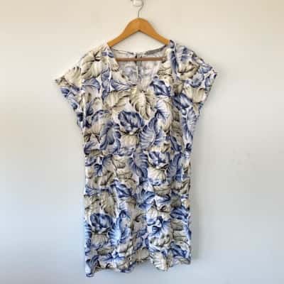 Katies White Blue Pattern Short SLeeve Linen Mini Dress Size 18 