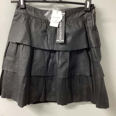 Just Jeans Womens  Size 8 Leather Skirt Black  