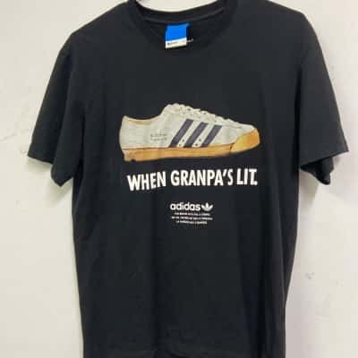 Adidas Mens  Size L Short Sleeve T-shirt Black  