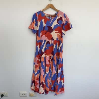 Mister Zimi Blue Red Pattern Short Sleeve Midi Dress  Size 14 