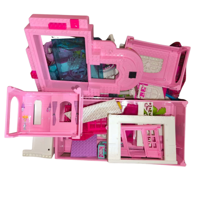Barbie Malibu House Lego and Tote Bag Bundle PreOwned As Is 