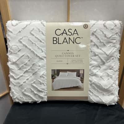 New With Tags CASA BLANC by Coles Size Queen Cannes Quilt Cover Set RRP: about $50AUD