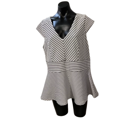 City Chic Womens  Size M Sleeveless Top Black  / Pinstriped / White 