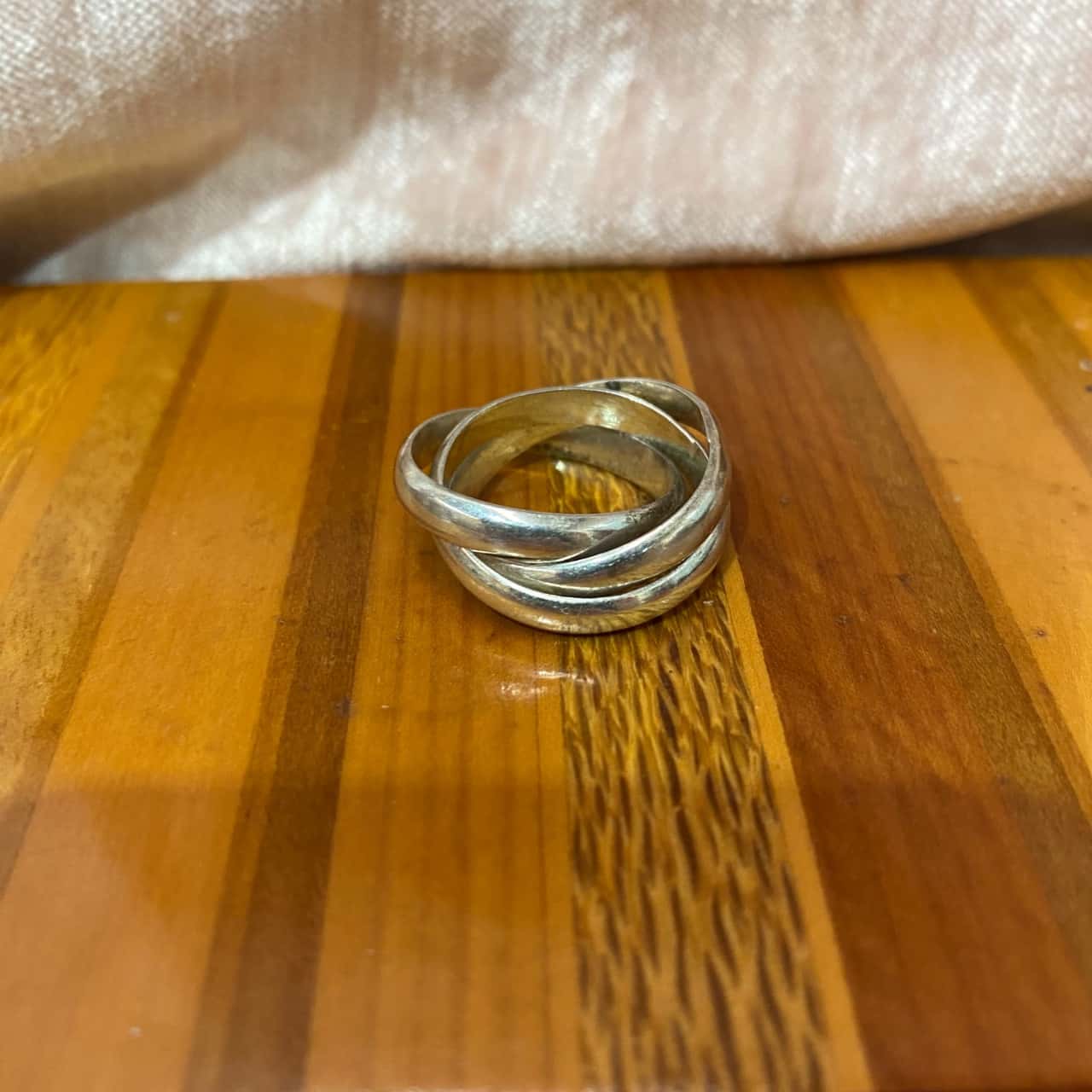 925 Silver Triple Interlocking Ring (s)