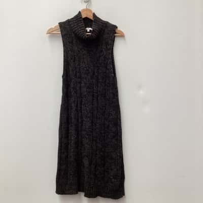 Cue Womens  Size M Black  / Khaki polo neck dress