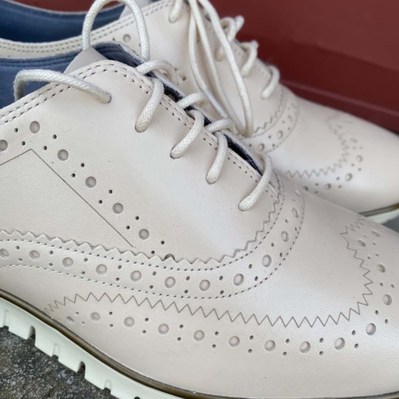 COLE HAAN GRAND.OS Womens Size 9 Cream 