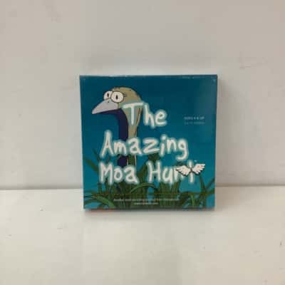 NEW - The Amazing Moa Hunt Game