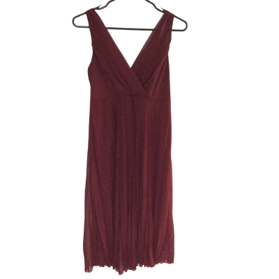 Ojay Womens  Size 8 Cocktail Dress / Sleeveless Dress  Maroon 