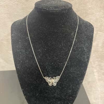 925 Sterling Silver Butterfly Pendant Necklace 