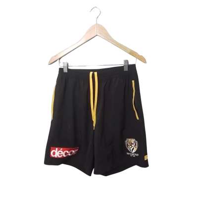 BLK Mens  Size 32 Sports Shorts Black  