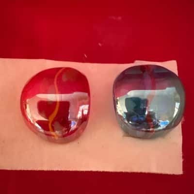  Women’s Artisan Crafted Glass Ring x 2- 1 Pink & 1- Blue