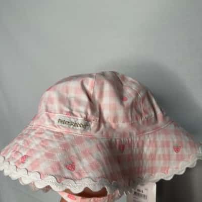Peter Rabbit Kids  Size 0 / 00 Pink gingham hat rrp $22