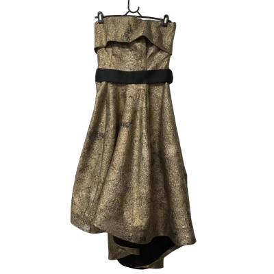 Womens Size L / M Formal Dress Gold