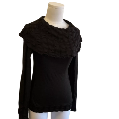 “Metallica’s” long sleeve Womens top, Size 10 / 12 / 8 / One Size 