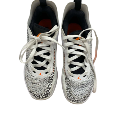 Youth Nike Air Jordan Lula 1 Basketball Shoes Size 5Y us 