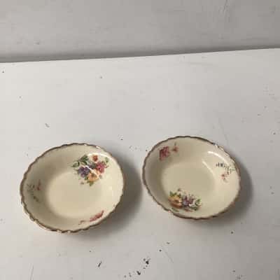Royal Staffordshire Pottery   England small bowls