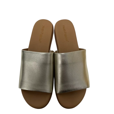 Hush Puppies Womens  Size 10 Sandals Gold 